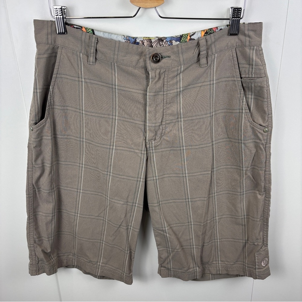 lululemon Tan Plaid Shorts Men's 36 Chino Stretch Long 90s Y2K Board Golf Surf